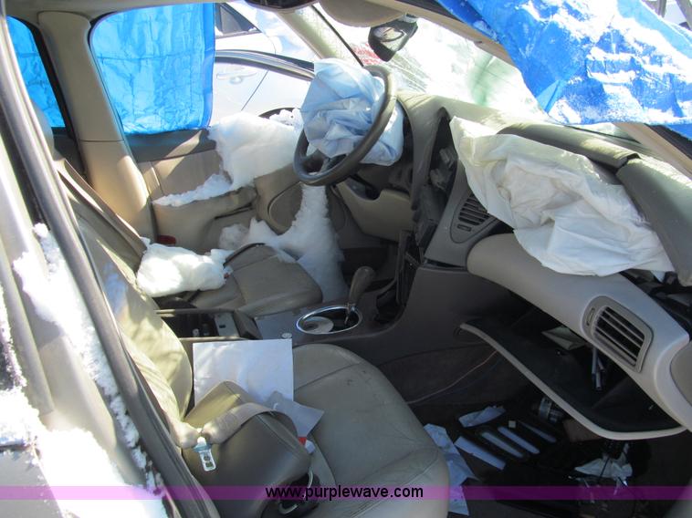 image for item G9539 2002 Oldsmobile Aurora