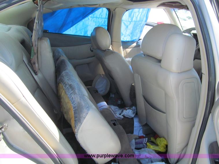 image for item G9539 2002 Oldsmobile Aurora