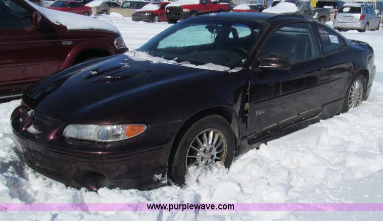 image for item G9540 2002 Pontiac Grand Prix GT