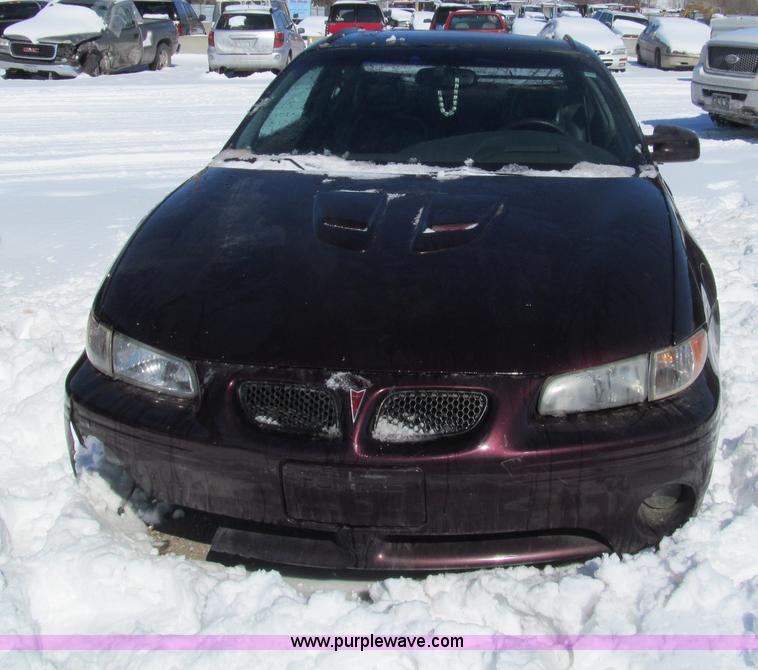 image for item G9540 2002 Pontiac Grand Prix GT