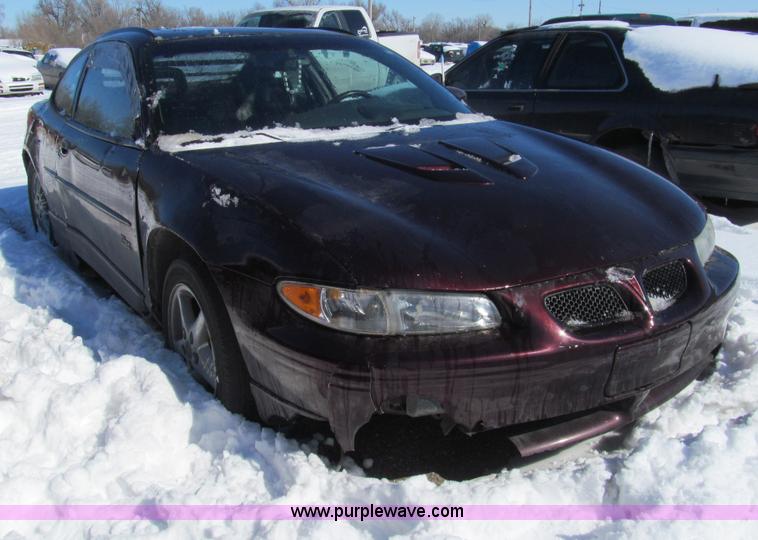 image for item G9540 2002 Pontiac Grand Prix GT