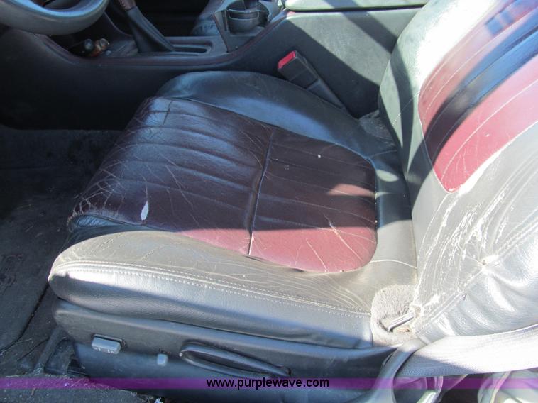 image for item G9540 2002 Pontiac Grand Prix GT