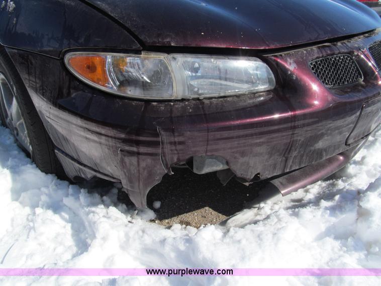 image for item G9540 2002 Pontiac Grand Prix GT