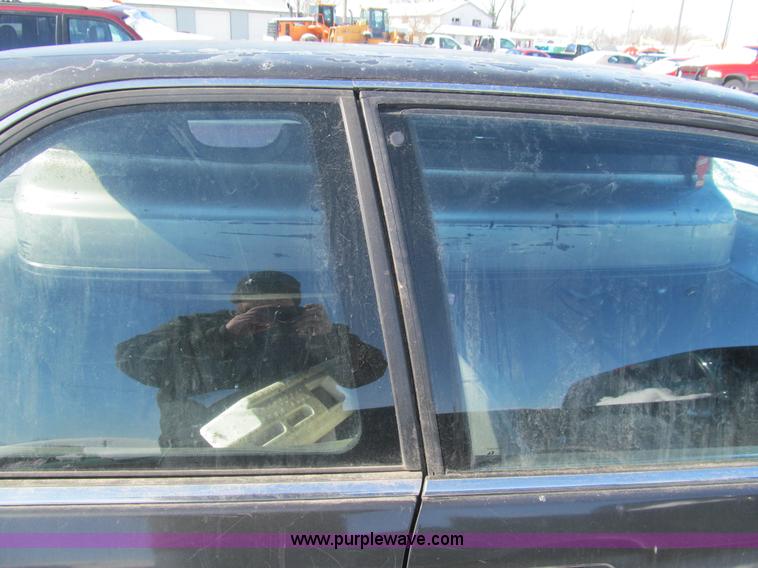 image for item G9541 1991 Honda Accord LX