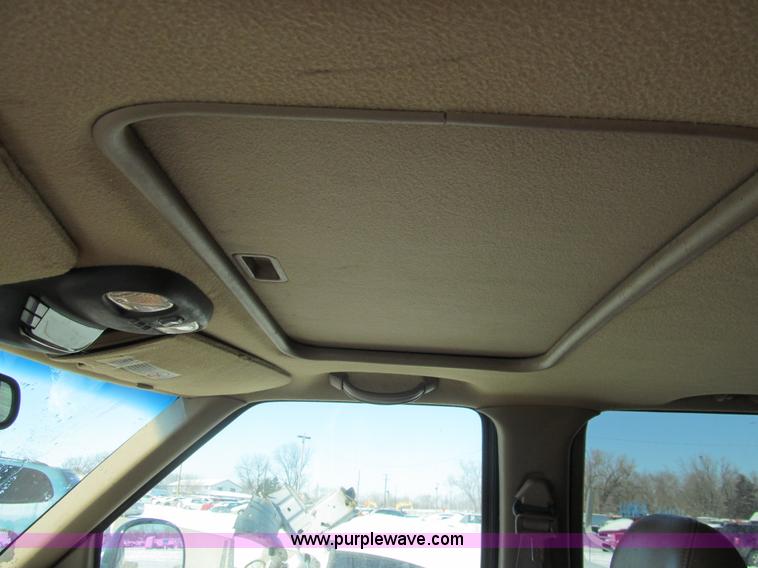 image for item G9542 1998 GMC Jimmy SL SUV