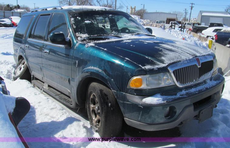 image for item G9543 1998 Lincoln Navigator SUV