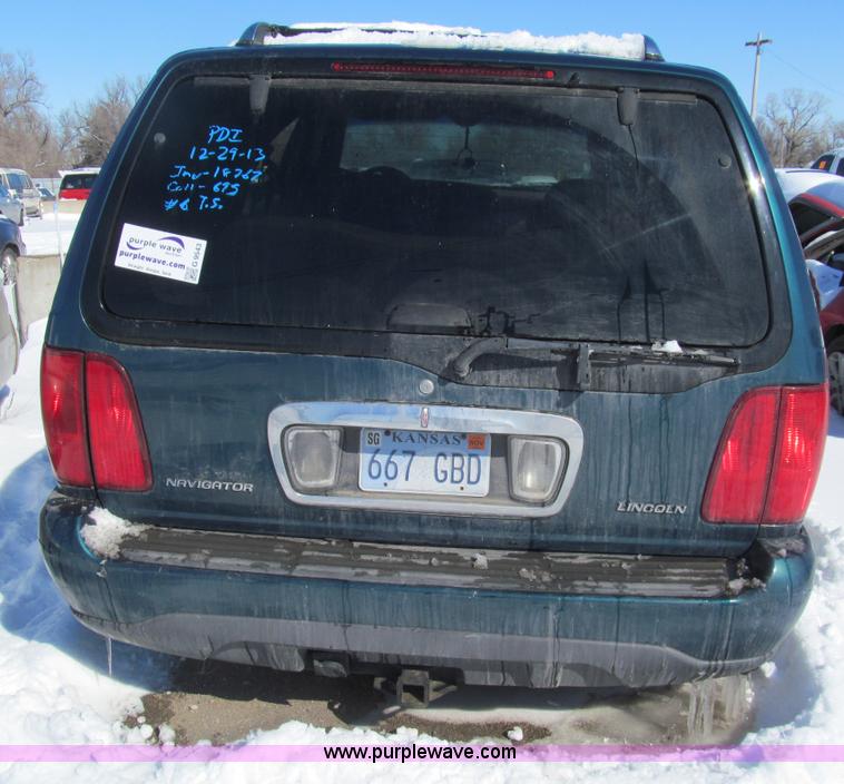 image for item G9543 1998 Lincoln Navigator SUV
