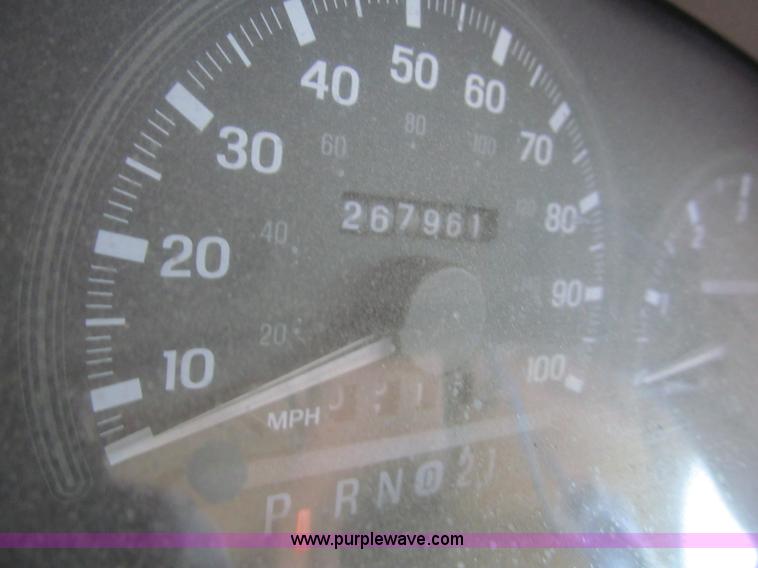 image for item G9543 1998 Lincoln Navigator SUV