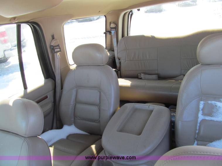 image for item G9543 1998 Lincoln Navigator SUV