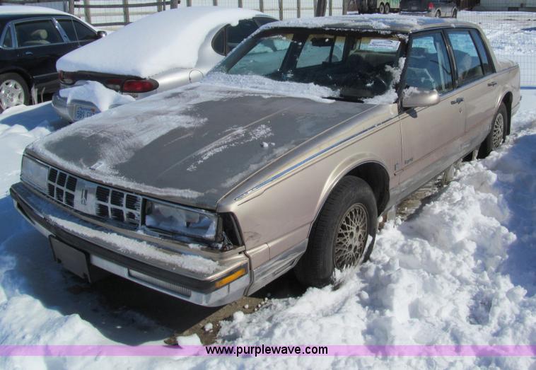 image for item G9544 1989 Oldsmobile Ninety Eight Regency Brougham