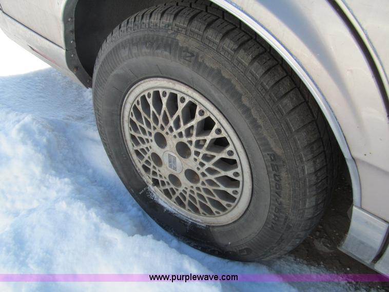 image for item G9544 1989 Oldsmobile Ninety Eight Regency Brougham