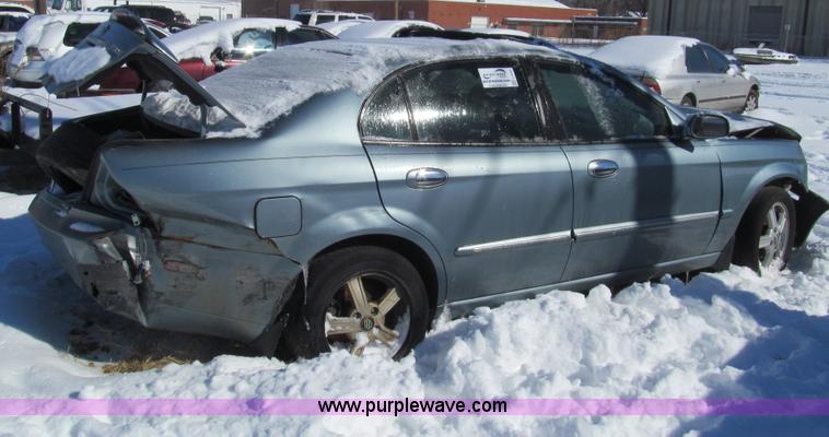 image for item G9545 2004 Suzuki Verona