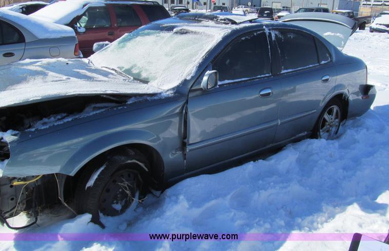 image for item G9545 2004 Suzuki Verona