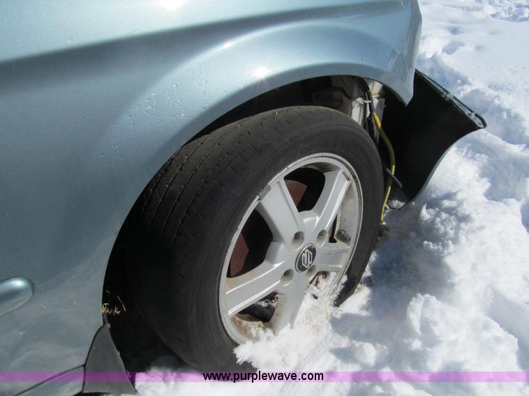 image for item G9545 2004 Suzuki Verona