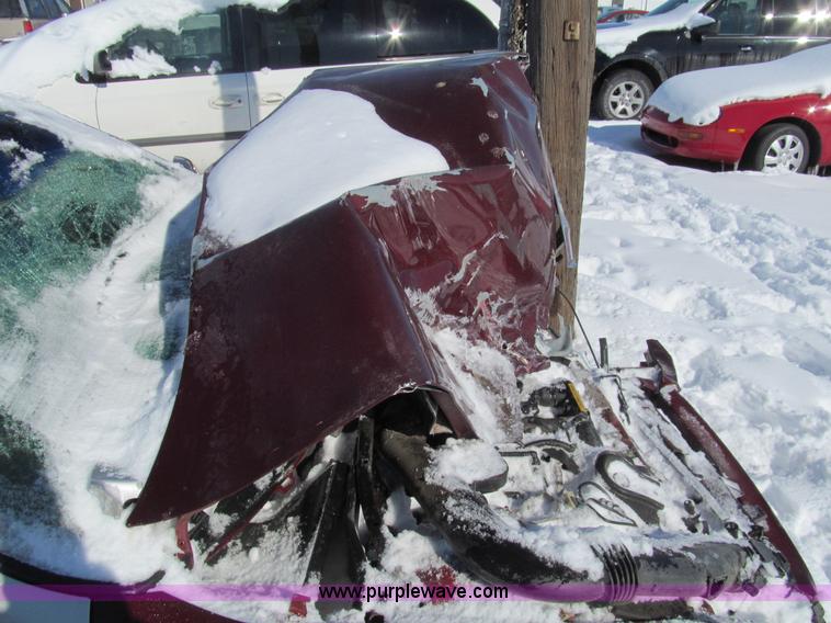 image for item G9546 2000 Lincoln LS