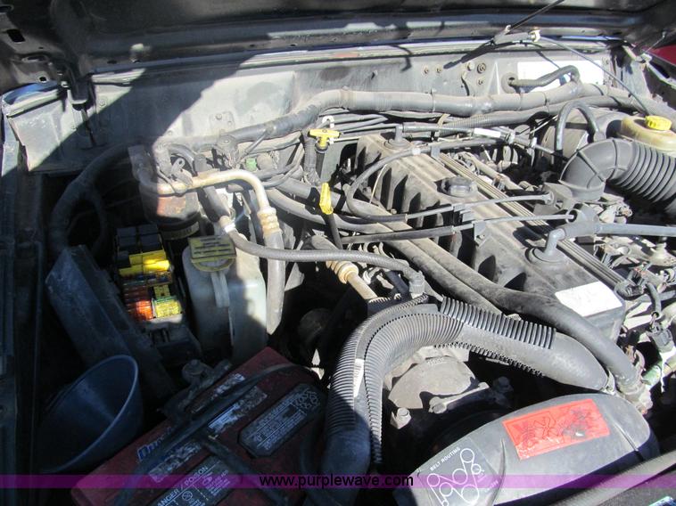 image for item G9593 1998 Jeep Cherokee SE SUV