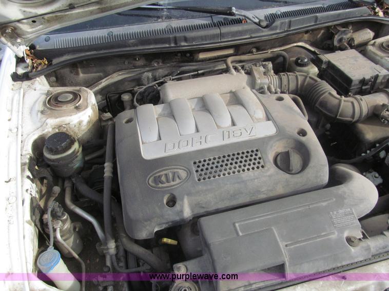 image for item I7220 2002 Kia Spectra