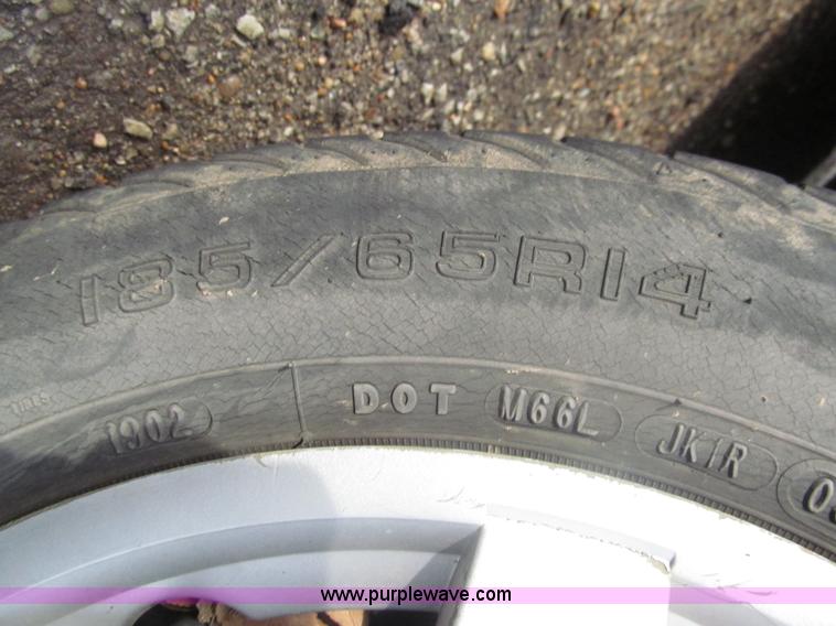 image for item I7220 2002 Kia Spectra