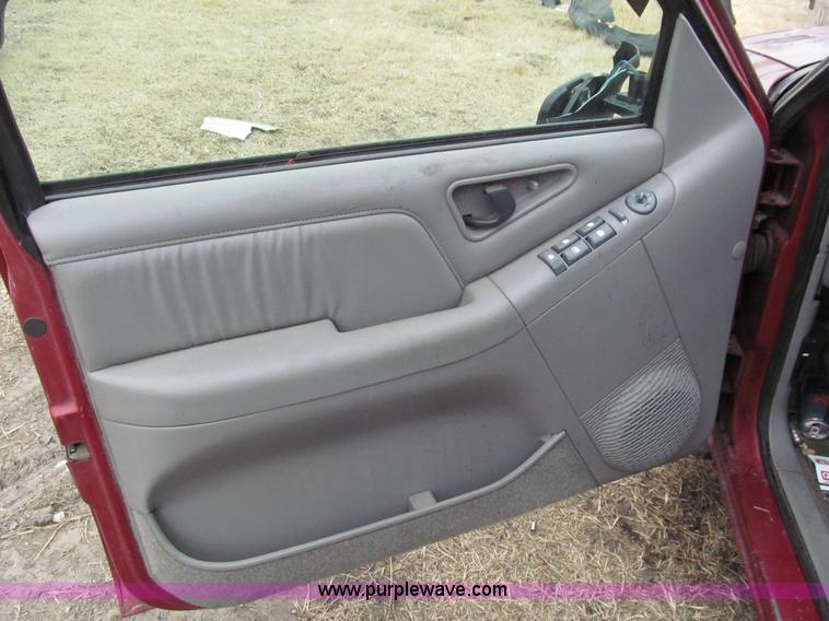 image for item I7247 1997 GMC Jimmy SL SUV