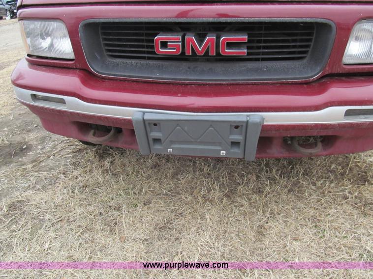 image for item I7247 1997 GMC Jimmy SL SUV
