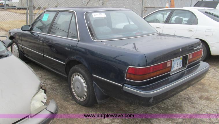 image for item I7248 1989 Toyota Cressida