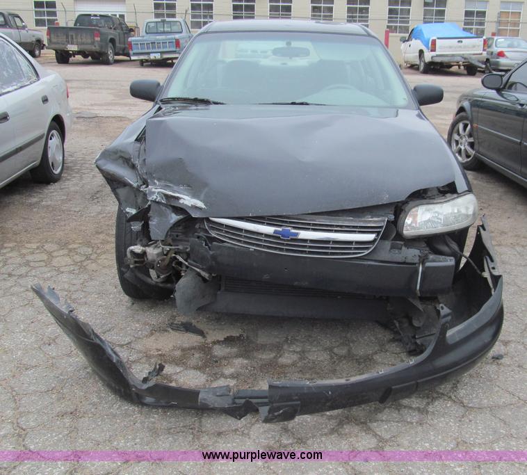 image for item I7249 2002 Chevrolet Malibu