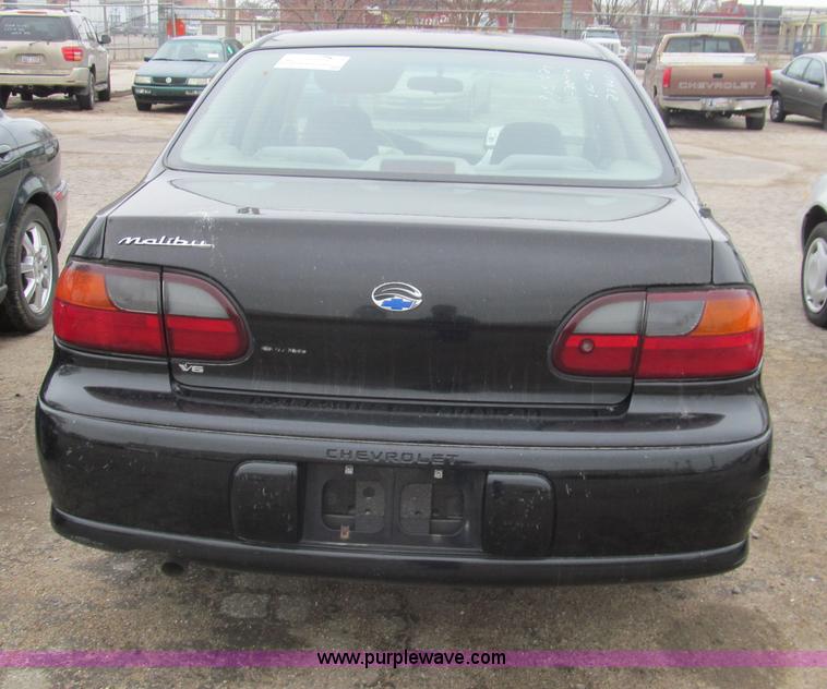 image for item I7249 2002 Chevrolet Malibu