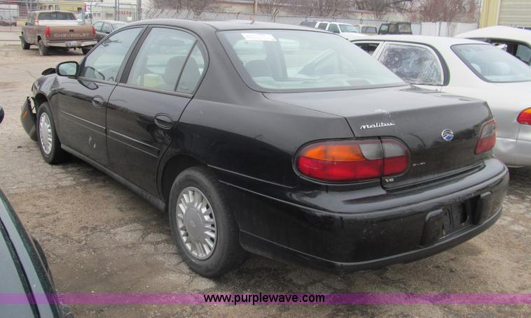 image for item I7249 2002 Chevrolet Malibu
