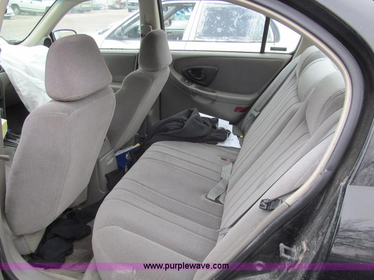 image for item I7249 2002 Chevrolet Malibu