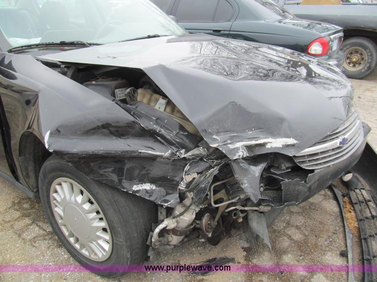 image for item I7249 2002 Chevrolet Malibu