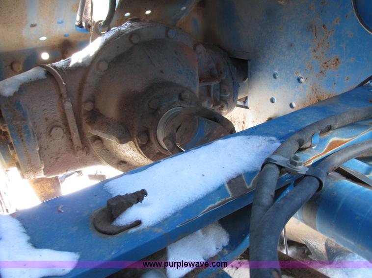 image for item G8820 1997 New Holland 9682 4WD tractor