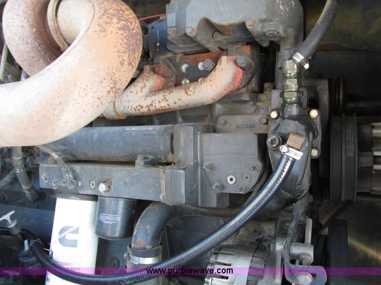 image for item G8820 1997 New Holland 9682 4WD tractor