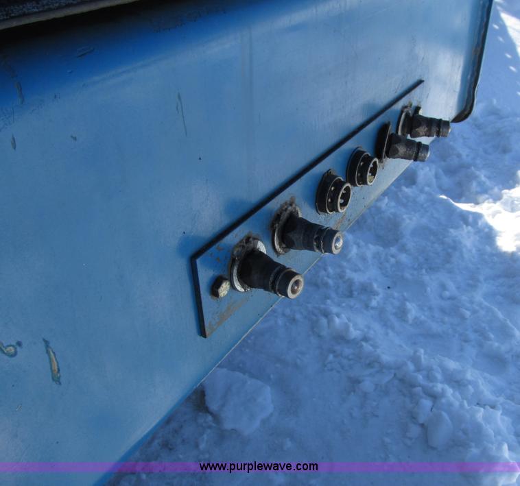 image for item G8820 1997 New Holland 9682 4WD tractor