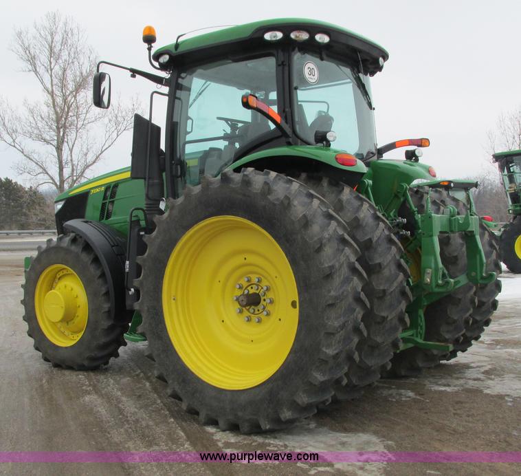 image for item G8822 2012 John Deere 7230R MFWD tractor