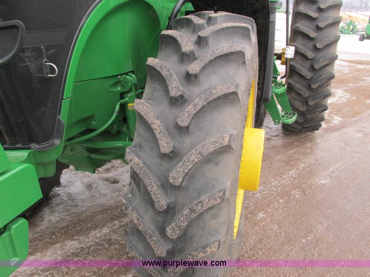 image for item G8822 2012 John Deere 7230R MFWD tractor