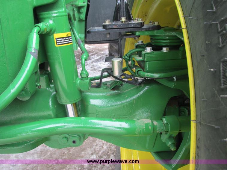 image for item G8822 2012 John Deere 7230R MFWD tractor