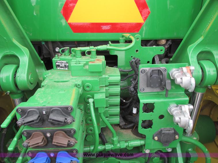 image for item G8822 2012 John Deere 7230R MFWD tractor