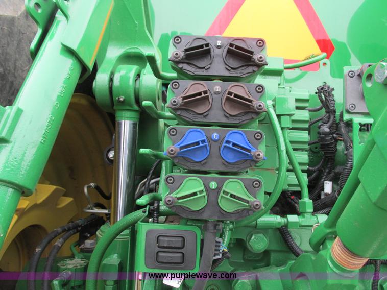 image for item G8822 2012 John Deere 7230R MFWD tractor