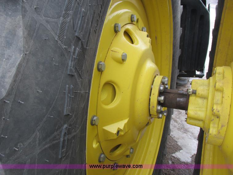 image for item G8822 2012 John Deere 7230R MFWD tractor