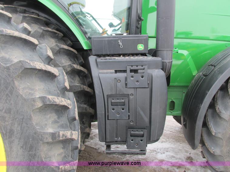 image for item G8822 2012 John Deere 7230R MFWD tractor