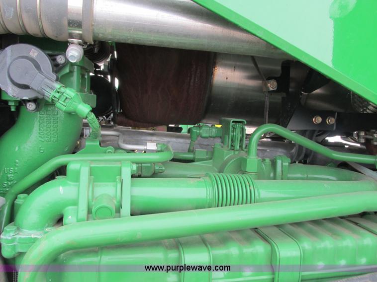 image for item G8822 2012 John Deere 7230R MFWD tractor