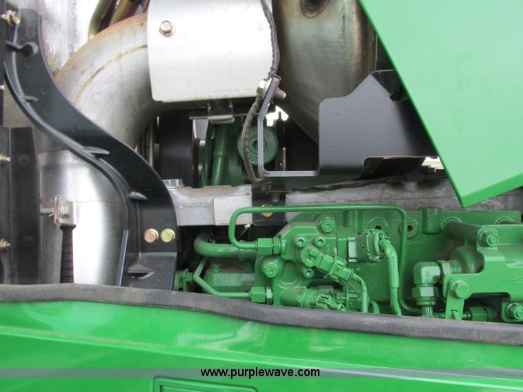 image for item G8822 2012 John Deere 7230R MFWD tractor