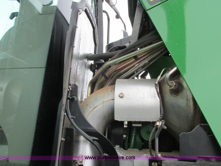 image for item G8822 2012 John Deere 7230R MFWD tractor