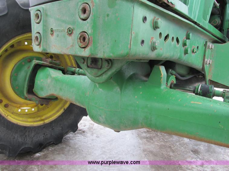image for item G8824 1999 John Deere 7410 MFWD tractor