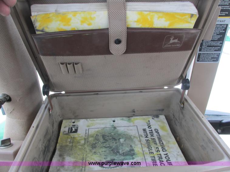 image for item G8824 1999 John Deere 7410 MFWD tractor