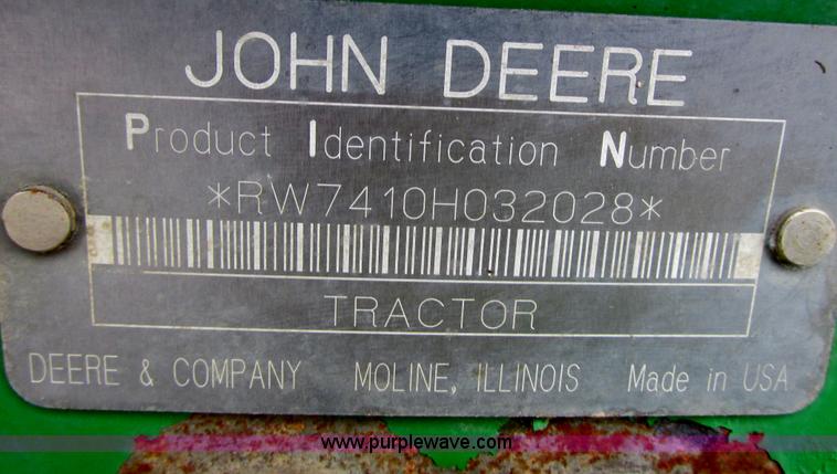 image for item G8824 1999 John Deere 7410 MFWD tractor
