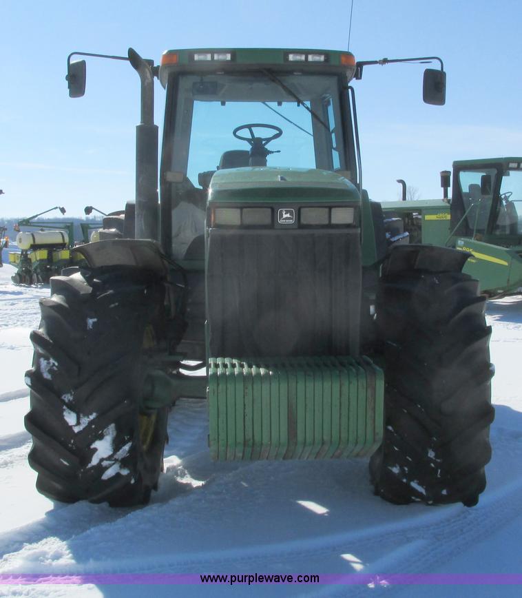 image for item G8828 1996 John Deere 8200 MFWD tractor