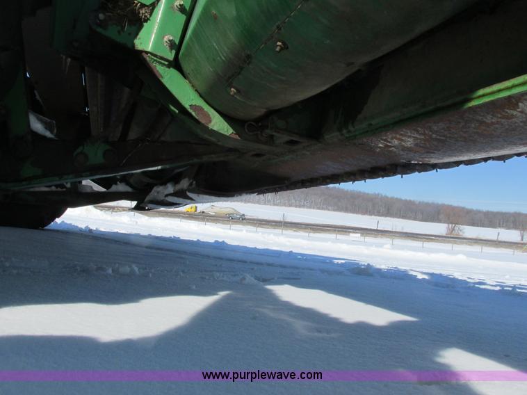 image for item G8829 2003 John Deere 4895 self-propelled windrower