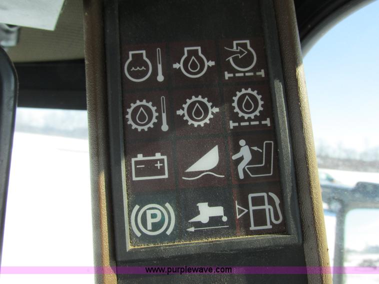 image for item G8829 2003 John Deere 4895 self-propelled windrower