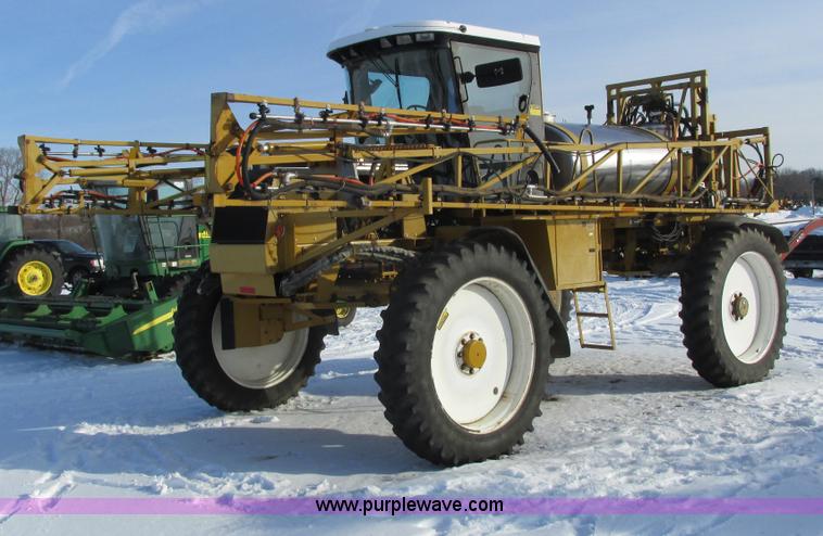 image for item G8830 1997 Ag-Chem RoGator 854 self-propelled sprayer